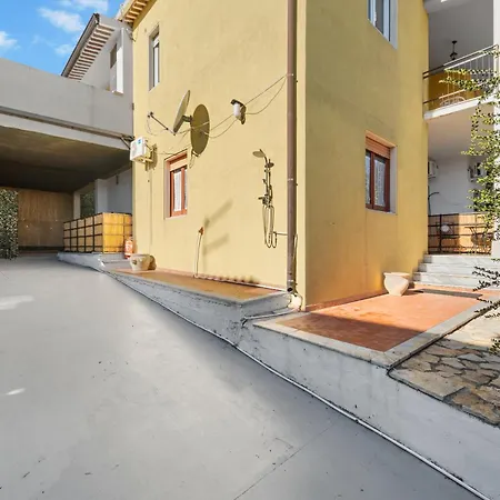 بيت للعطل Matteo *